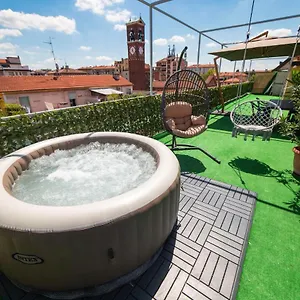 https://spazioso-appartamento-con-terrazzo-bocconi-iulm-naba.it-lombardy.com